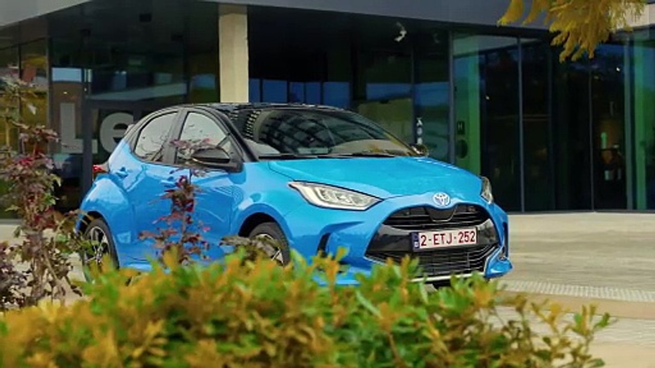 2024 Renault Clio vs 2024 Toyota Yaris _  Hybrid Vergleich, Design, Technik, Preise