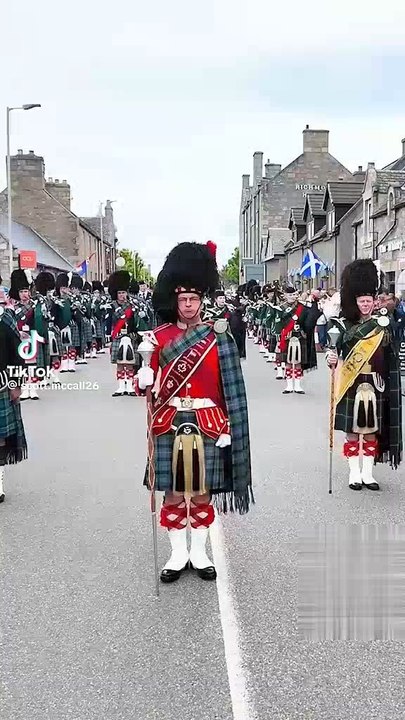 Beautiful Band Kits and Sound of Bagpipes Amazing Scotland marchingband scotland bagpipe