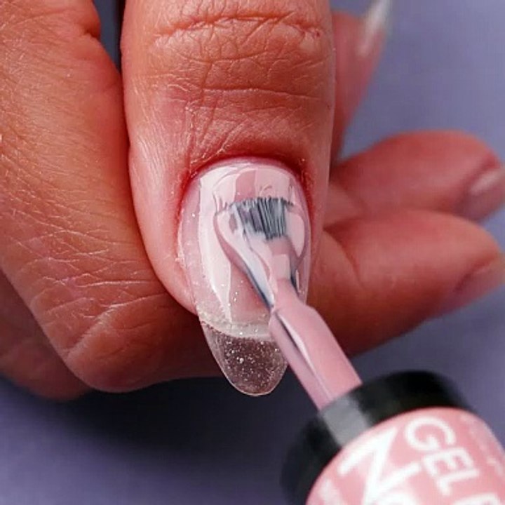 Get the perfect soft aura nails ✨💅