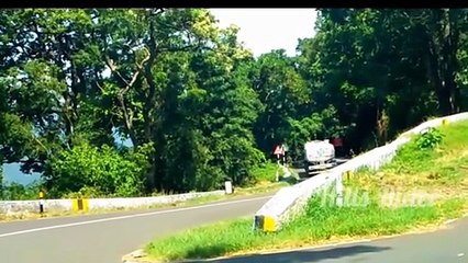 Ashok Leyland Tanker Lorry Turning on Valparai Hills Hairpin Bend  Pollachi roaf