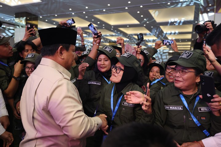 Prabowo Realisasikan 100 Sekolah Rakyat dalam 5 Bulan Target Tahun Depan 200