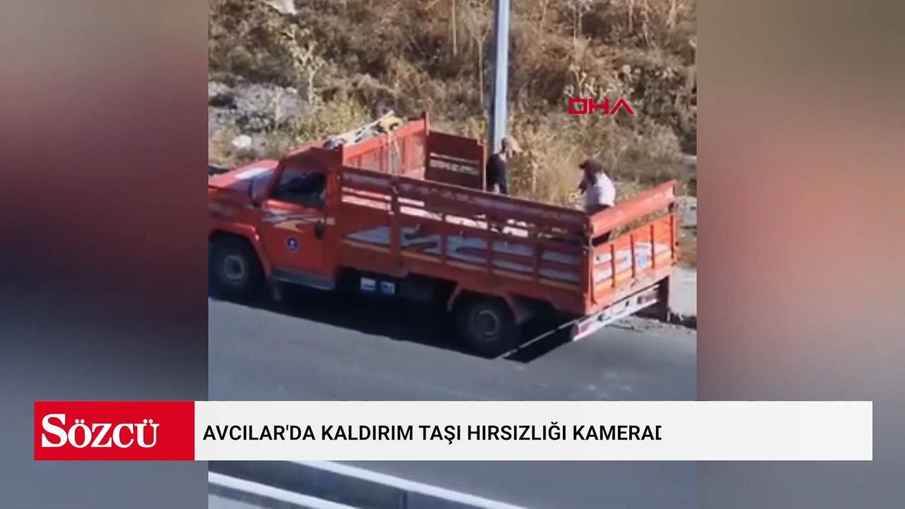Avcılar'da kaldırım taşı hırsızlığı kamerada