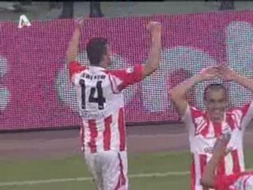 Zewlakof scores Olympiakos-Aris 2-0 Greep Cup Final