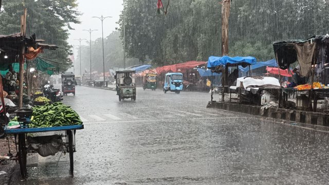 VIDEO: अलवर शहर और आसपास के क्षेत्रों में बारिश