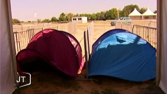 Johnny Hallyday – 26 Juillet 2012 – TV Vendée – Brétignolles-sur-Mer se prépare au concert événement