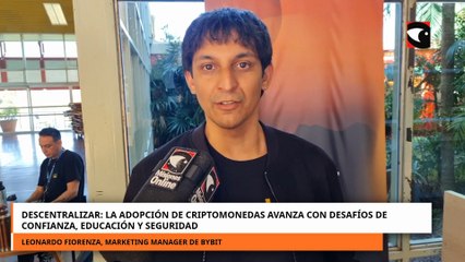 Descentralizar: La adopción de criptomonedas avanza con desafíos de confianza, educación y seguridad