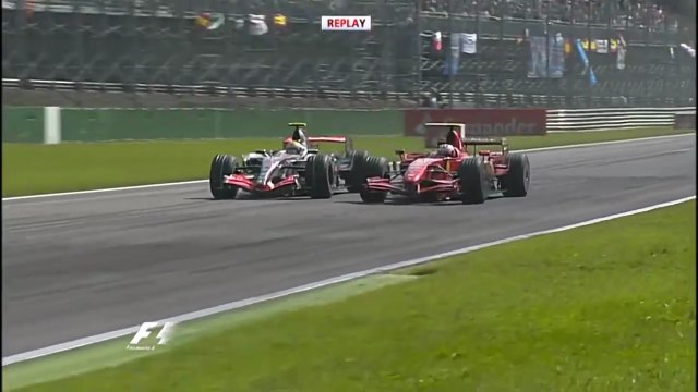 F1 – Lewis Hamilton versus Kimi Räikkönen (natural sound) – Italy 2007