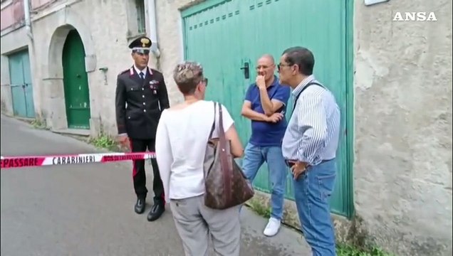 Corpo senza vita di una 47enne trovato in una casa nel Salernitano