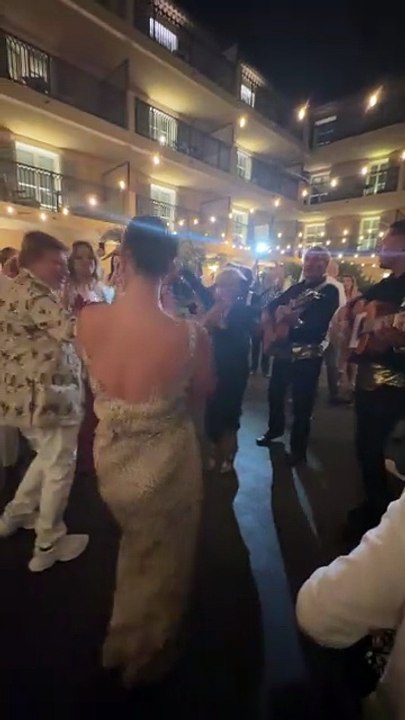 Video - Fête d'anniversaire de M.Gargia (85 ans) à l'Hôtel de Paris à Saint-Tropez le 20 août 2025. © Franz Chavaroche / Bestimage