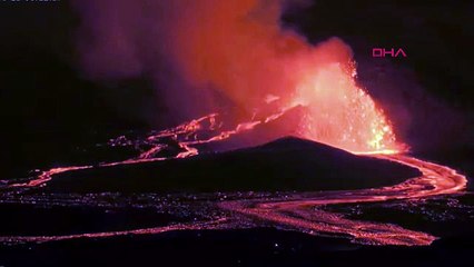 Kilauea yanardağı patladı! Lavlar 30 metreye yükseldi
