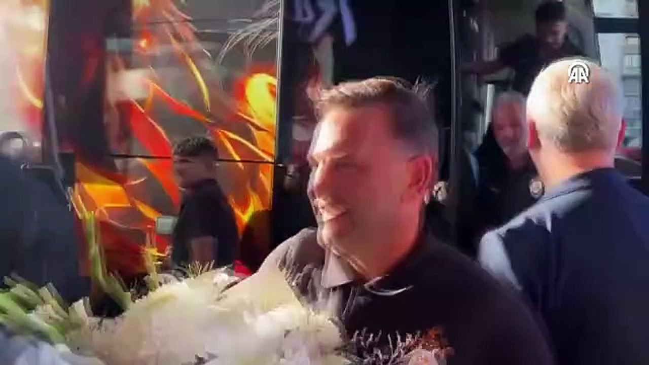 Galatasaray kafilesi, Kayseri'ye geldi