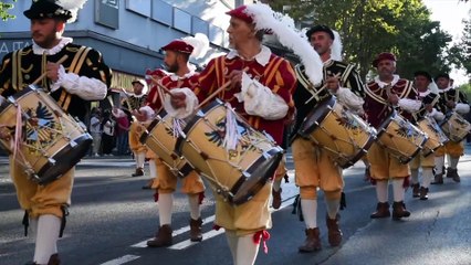 Redentore a Nuoro, applausi per il corteo delle maschere
