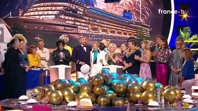 VOICI - Je me considère comme un homme très gâté : le discours d'adieu d'Olivier Minne dans Tout le monde a son mot à dire