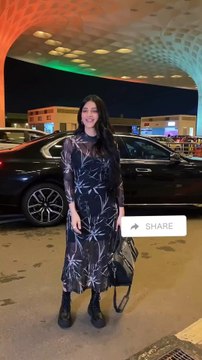 Bollywood Actress Shruti Haasan was Potted at Mumbai Airport 🔥❤️🥰 #shrutihaasan #bollywood #actresses #actressreels