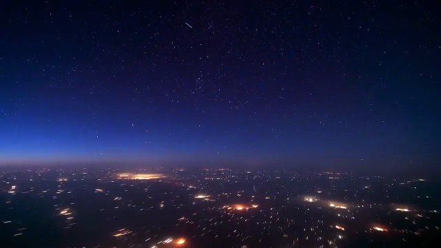 Spectacular aurora timelapse captured during a flight between between San Francisco and Lisbon.