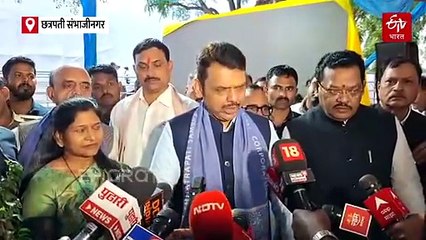 मियाँदाद याला कोणी जेवायला बोलावलं होतं? भारत-पाक सामन्यावरून मुख्यमंत्री फडणवीस यांचा उद्धव ठाकरेंना टोला