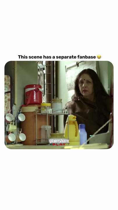 Jeetender dropped the news, dadi dropped her blood pressure.😂  #GlamSham #Bollywood #BollywoodComedy #BadhaaiHo  [ GlamSham, Bollywood, Bollywood Comedy, Badhaai Ho ]