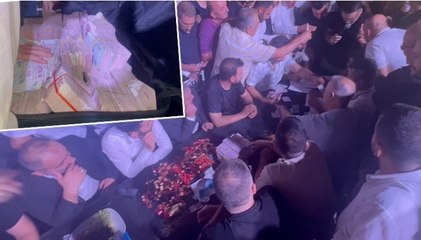 Aşiret düğününde gelin ve damada 20 milyon lira ve 5 kilo altın takıldı