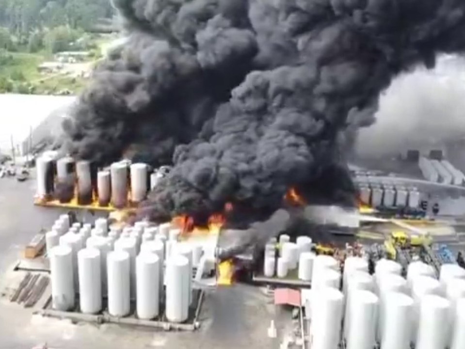 Fabrik in Louisiana explodiert: Öl regnet auf Anwohner