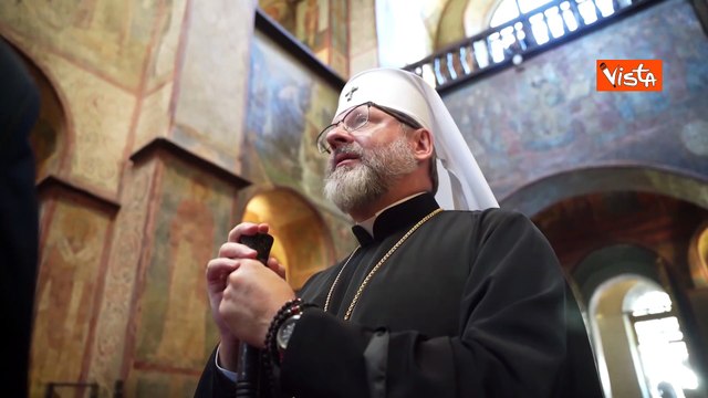 Giorno indipendenza Ucraina, Zelensky e la moglie Olena alla Messa in Cattedrale di Santa Sofia