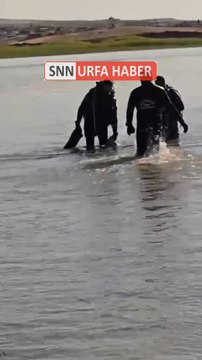 Şanlıurfa’nın Bozova ilçesine bağlı Tatarhöyük kırsal mahallesinde serinlemek için suya giren 11 yaşındaki Suriye uyruklu Deniz S., boğularak hayatını kaybetti.