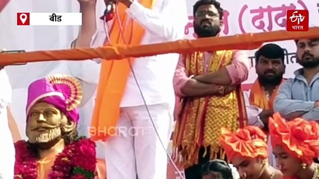 'ही' शेवटची लढाई; बीडच्या इशारा सभेतून मनोज जरांगे यांनी दिला फडणवीस सरकारला इशारा