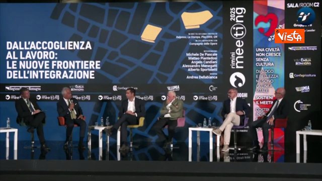 Piantedosi: Erigere muri contro immigrati è illusorio e inutile