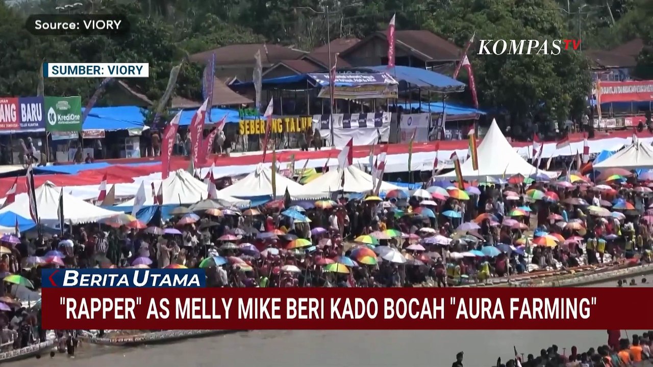 Momen Rapper Asal AS Melly Mike Bertemu dan Beri Kado Dhika 'Aura Farming' di Festival Pacu Jalur