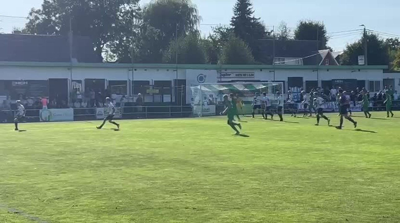 Football (Coupe de Belgique): Meux obtient un penalty contre Borsbeek