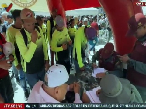 Trujillanos participan en la jornada de alistamiento militar convocada por el presidente Maduro