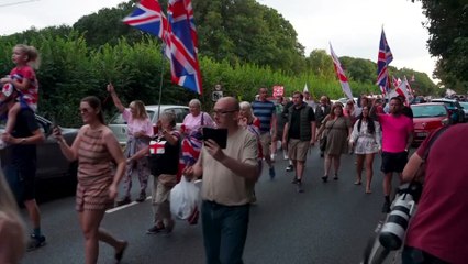 UK faces wave of fury with growing anti-migrant protests