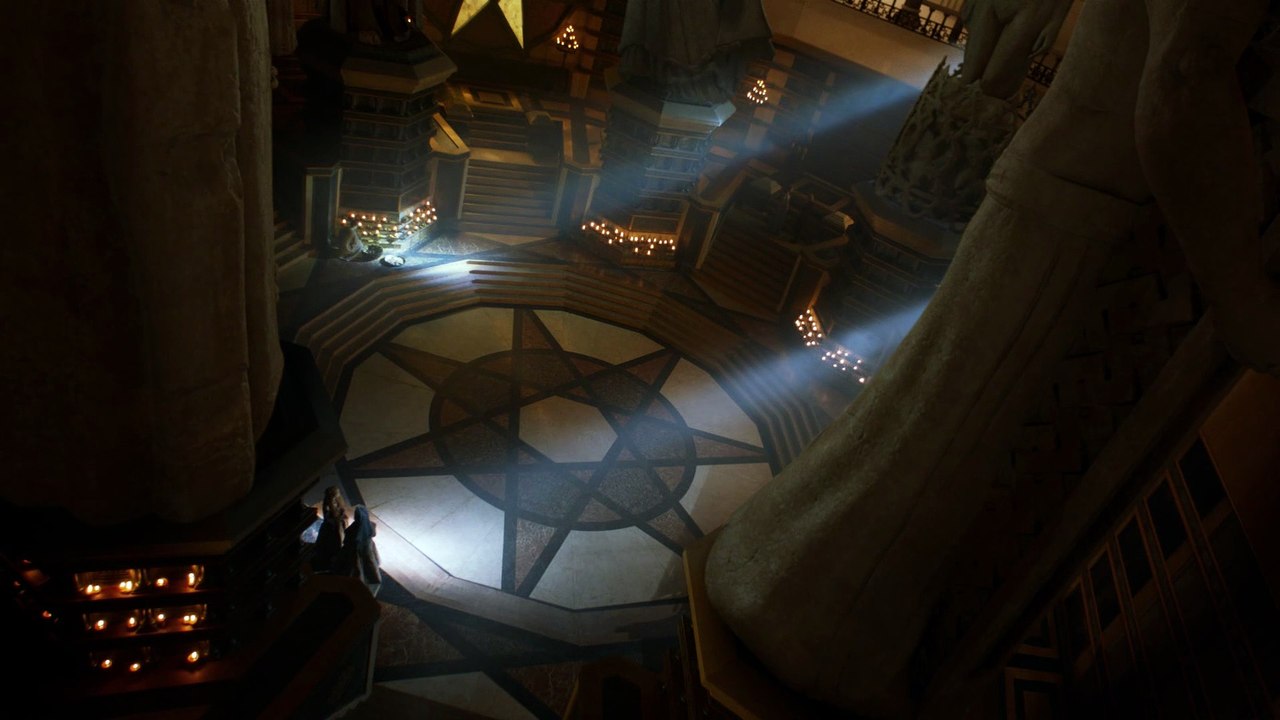 Game Of Thrones - S03 - 14 - mothers do everything to protect their sons
