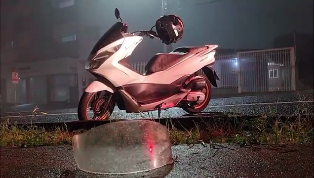 Mulher fica ferida em acidente de trânsito na Rua Cuiabá, em Cascavel