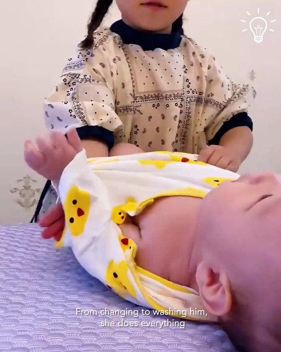 She is the best big sister! 😍