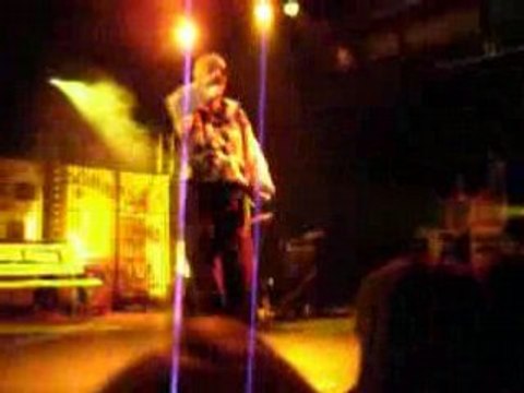 Keny Arkana Live Dijon 10.04.2008 J'viens d'l'incendie