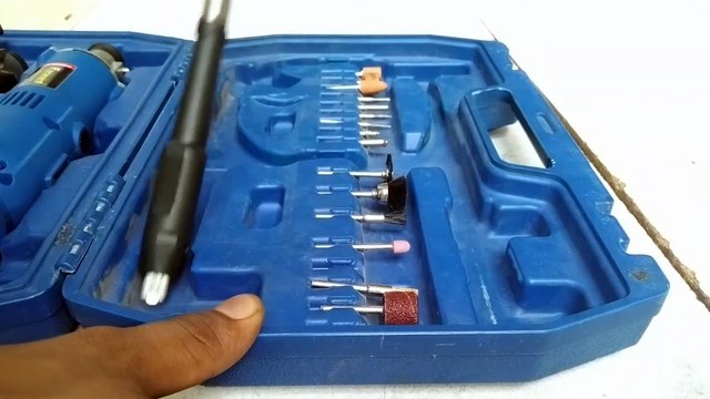 Forging a Viking Double AXE of Rusted Iron KEY