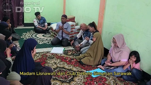 Club Debelo Simunjan, Sarawak, Malaysia dan Forum Relawan Kemanusiaan Pontianak (FRKP) gelar bakti sosial memberikan sembilan bahan pokok di Panti Asuhan Bhakti Luhur dan Pondok Panti Asuhan Yatim Piatu Dhuafa, Pontianak Timur, Minggu, 24 Agustus 2025