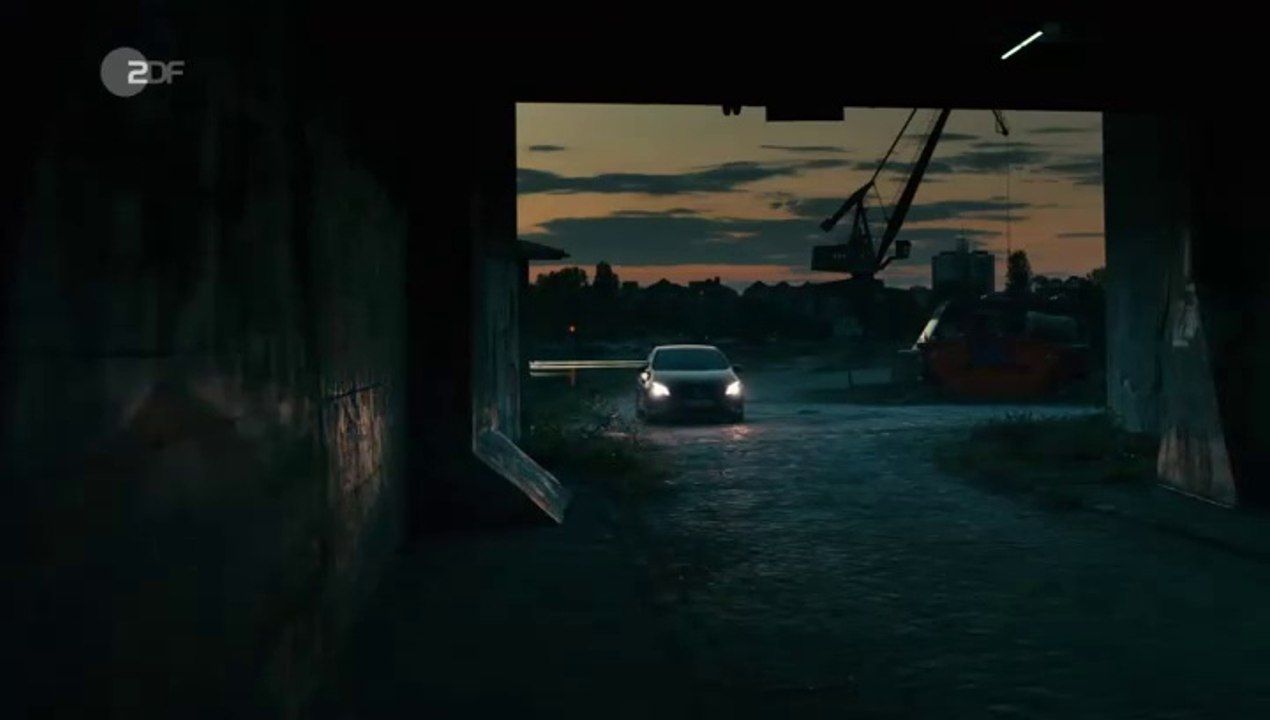 Ein starkes Team -81- Parkplatz bitte sauber halten