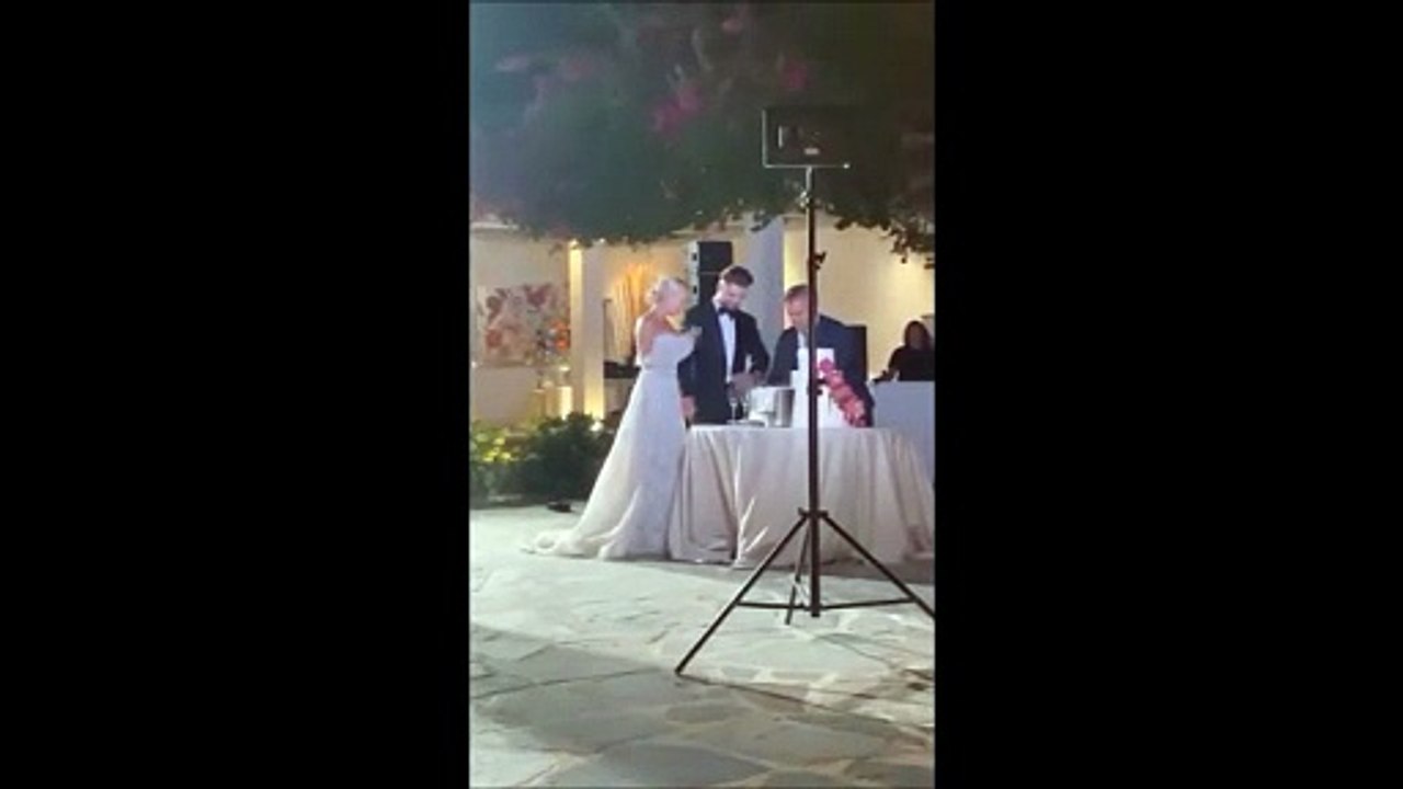 FY – Αλεξία Κεφαλά: Ο πρώτος χορός, η εντυπωσια...