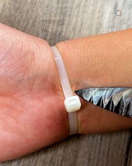 Safely and quickly removing zip locks👌