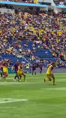 El golazo de Claudia Pina para cerrar la gira del Barça Femenino en México por todo lo alto