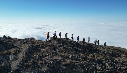 Doğa tutkunları ve dağcıların rotasında: “Uçurumdaki mescit”