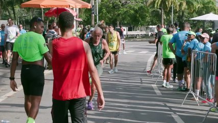 47ª Corrida Duque de Caxias: Integração e Saúde na Celebração do Dia do Soldado no Recife