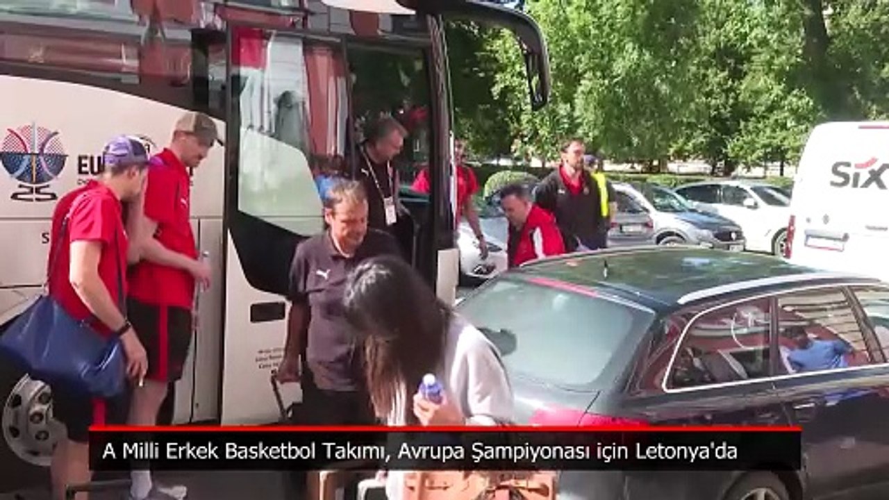 A Milli Erkek Basketbol Takımı, Avrupa Şampiyonası için Letonya'ya gitti