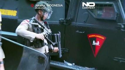 Scontri tra studenti e polizia a Jakarta per i benefici abitativi dei parlamentari