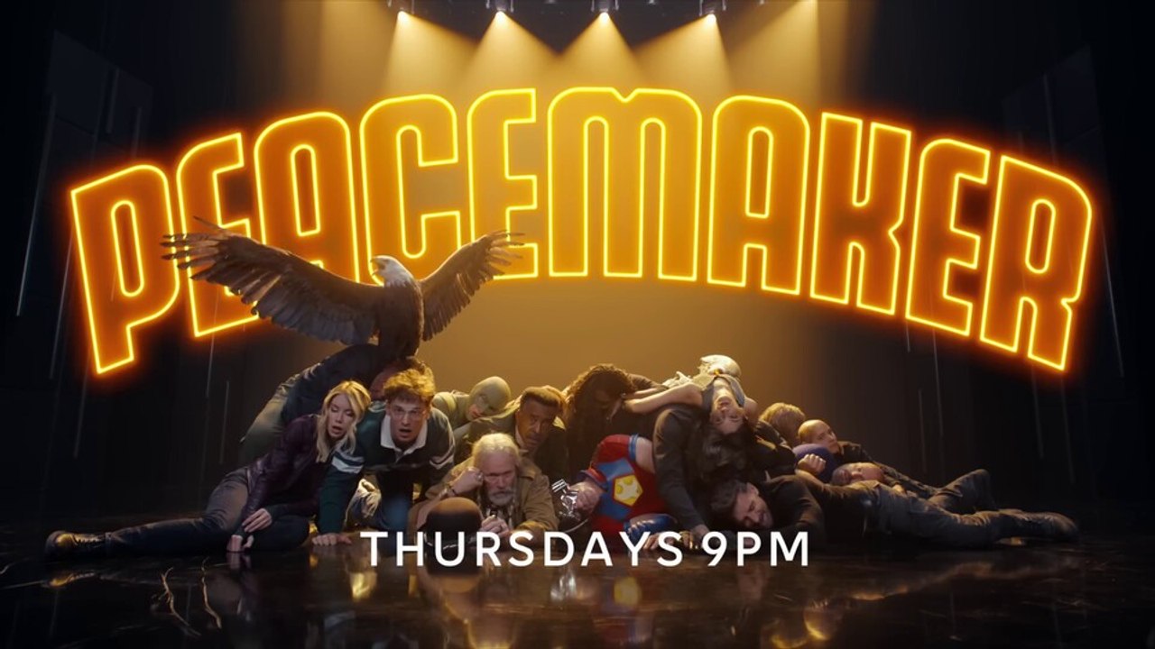 Die absurde Tanzeinlage ist zurück: Für Staffel 2 von Peacmaker wurde das einmalige Intro der Serie aufs nächste Level gebracht