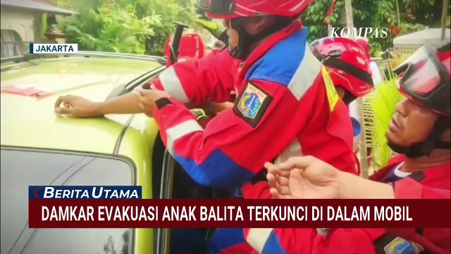 Panik! Damkar Evakuasi Balita Terkunci di Dalam Mobil | BERITA UTAMA