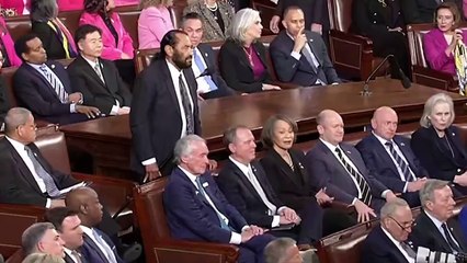 Democrátas interrumpen a Trump con abucheos durante su discurso en el Congreso