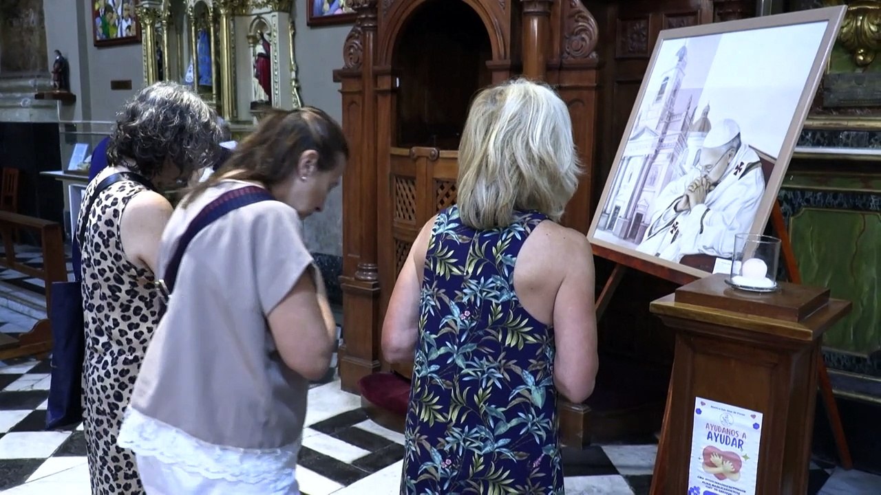 Argentinos inician Cuaresma rezando por la salud del papa en su barrio natal