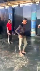 Elastic Man... lui il est vraiment souple